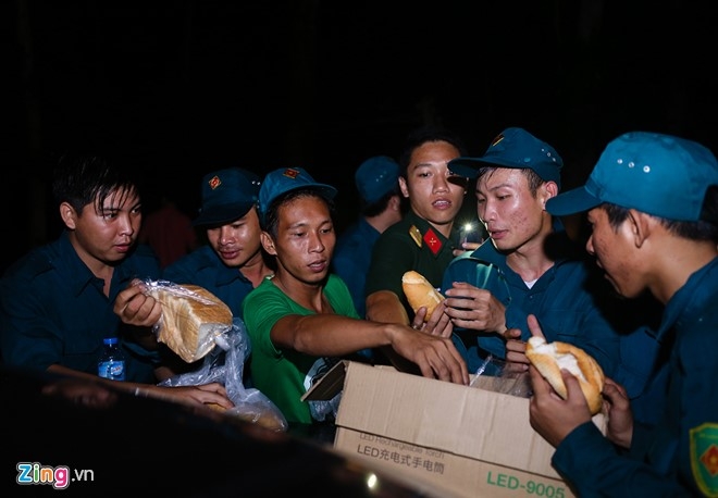 30 gio bang rung tim may bay truc thang roi o Ba Ria hinh anh 7