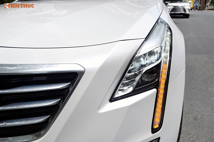 Sedan hang sang, tien ty Cadillac CT6 moi tai Sai Gon-Hinh-4