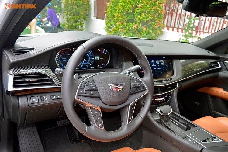 Sedan hang sang, tien ty Cadillac CT6 moi tai Sai Gon-Hinh-9