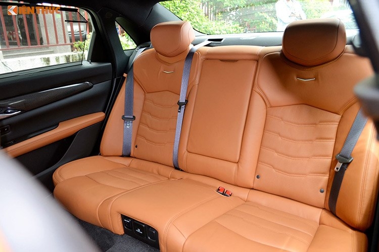 Sedan hang sang, tien ty Cadillac CT6 moi tai Sai Gon-Hinh-14