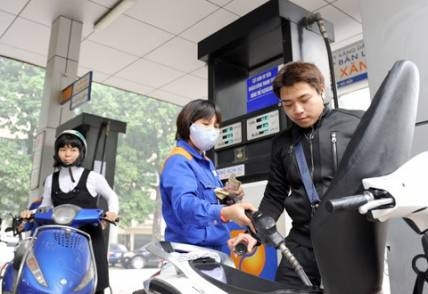 xăng, giá xăng, xăng dầu, tăng giá, quỹ bình ổn, điều chỉnh giá xăng, giá xăng bán lẻ