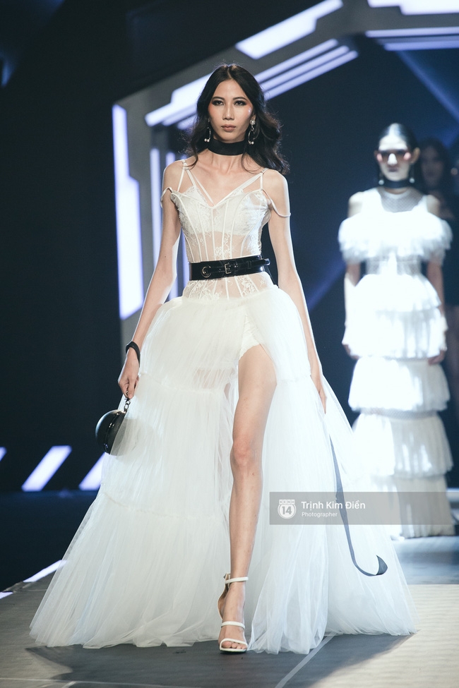 Mai Ngô và Lilly Nguyễn nổi nhất show Chung Thanh Phong vì... chân quá to và ngắn - Ảnh 19.