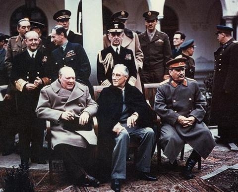 Vi sao chien dich am sat Stalin, Roosevelt va Churchill that bai?