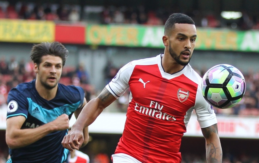 Chân sút hàng đầu Walcott cũng không thể tạo nên điều khác biệt