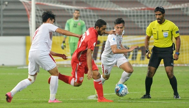 Cau thu Bahrain khoc nuc no vi thua U19 Viet Nam hinh anh 8