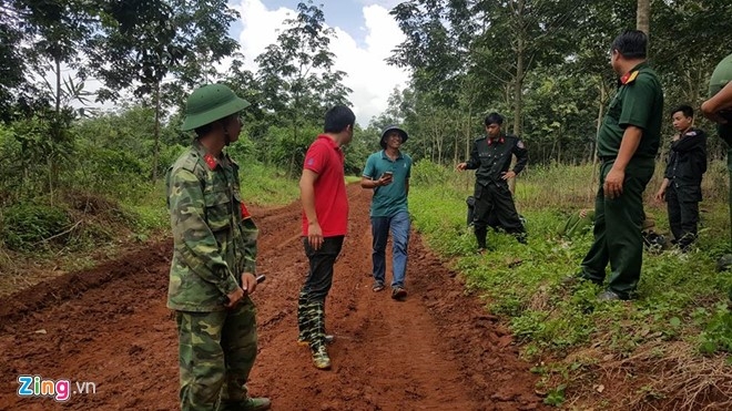 Hien truong vu xa sung lam 3 nguoi chet o Dak Nong hinh anh 12