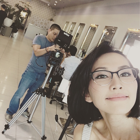kim-hien-theo-chan-chong-di-lam-viec-4