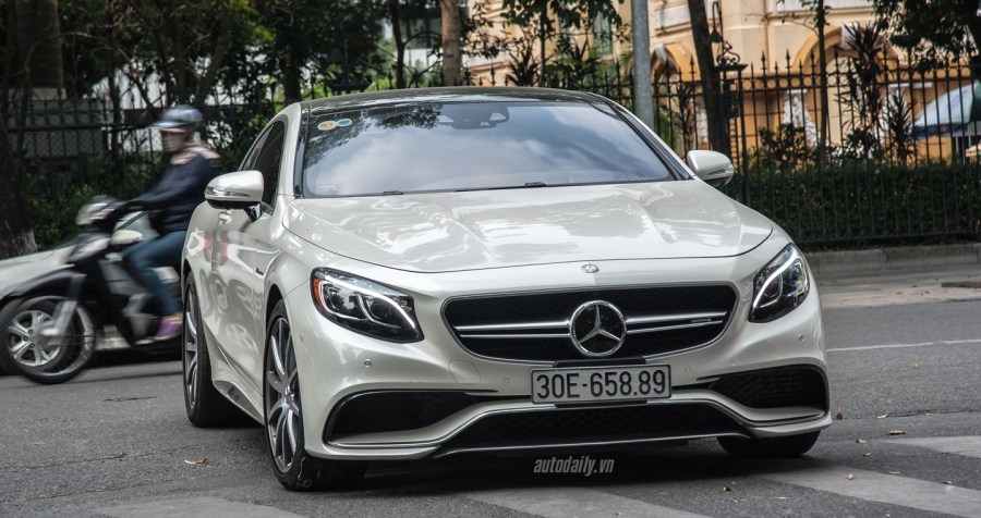 Mercedes S63 AMG Coupe (4).jpg