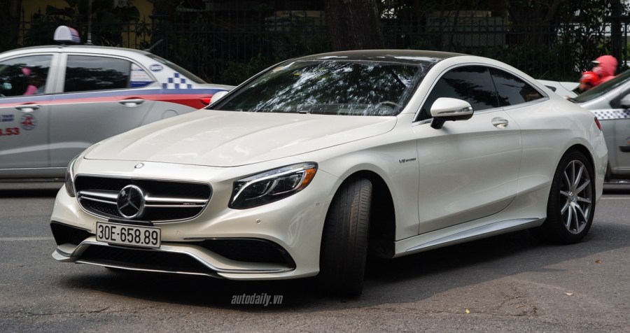 Mercedes S63 AMG Coupe (2).JPG