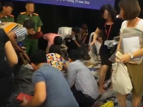 Tieu huy hang gia nhung… manh ai nay lay hinh anh 1