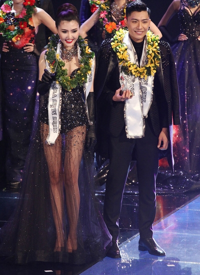 Cuối năm 2015, cô tham gia Siêu mẫu Việt Nam và giành giải Đồng.