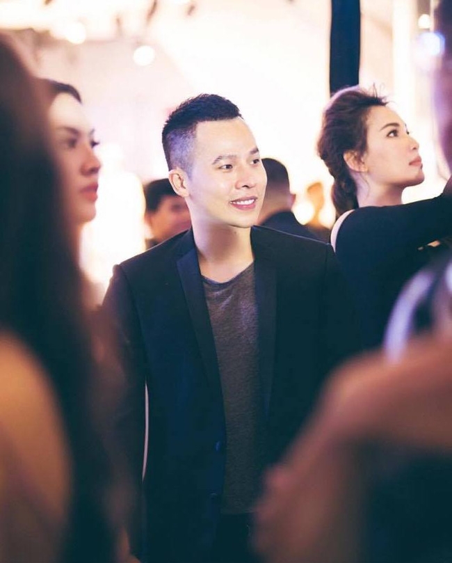 Đến ông bầu Khắc Tiệp cũng đập mặt đi làm lại rồi sao? - Ảnh 5.