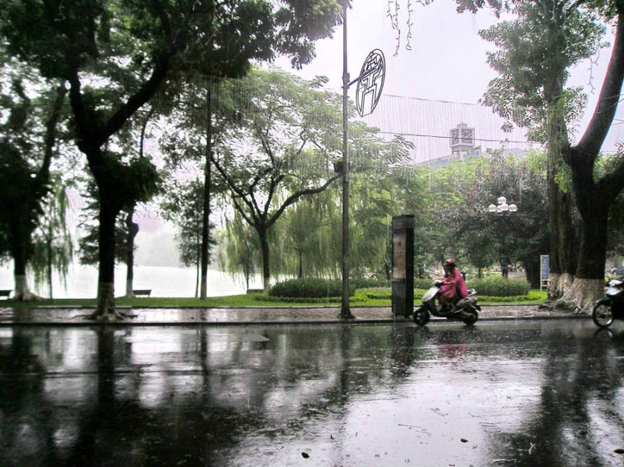 du bao thoi tiet hom nay (26.10): ha noi co the mua vao sang, trua chieu troi hung nang hinh anh 1