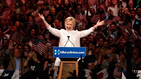 Nếu Hillary Clinton làm tổng thống, Bill Clinton sẽ là đệ nhất tình nguyện viên? - ảnh 1