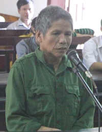 ngan-em-vo-cai-nhau-anh-re-danh-chet-nguoi