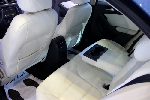 volkswagen-jetta-doi-thu-moi-cua-toyota-altis-tai-viet-nam-page-2-10