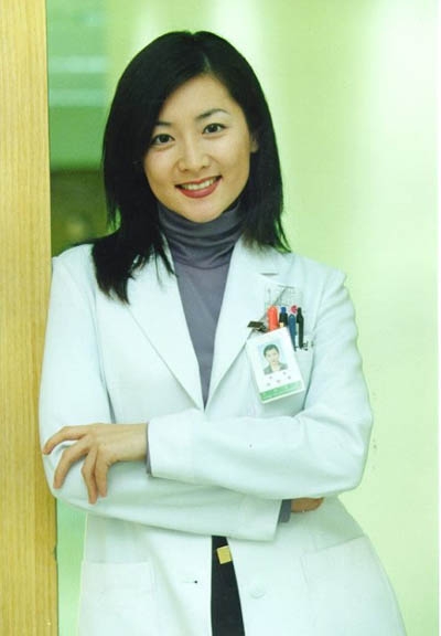 dan-dien-vien-anh-em-nha-bac-si-sau-19-nam-4