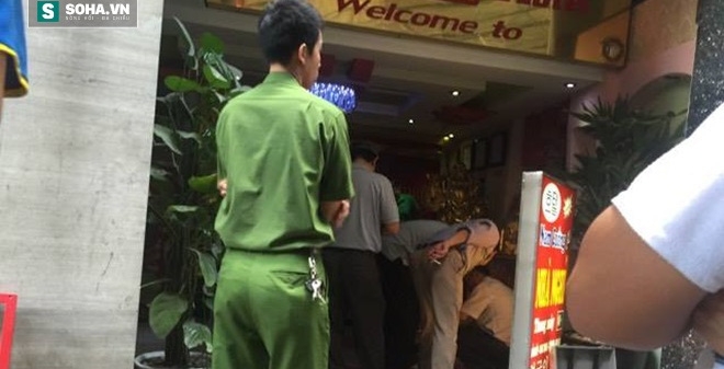 Hà Nội: 3 kẻ lạ mặt đi ô tô bắn chết lễ tân nhà nghỉ trong đêm
