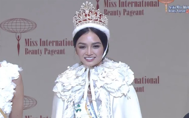 Người đẹp Philippines đăng quang Miss International 2016, Phương Linh trắng tay ra về - Ảnh 1.