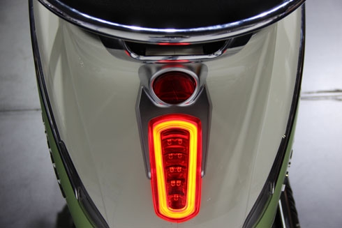 peugeot-django-xe-ga-moi-gia-68-5-trieu-canh-tranh-honda-sh-5