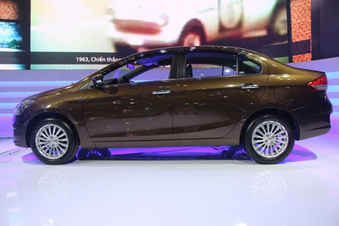 suzuki-ciaz-gia-580-trieu-canh-tranh-toyota-vios-tai-viet-nam-1