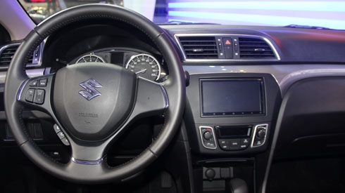 suzuki-ciaz-gia-580-trieu-canh-tranh-toyota-vios-tai-viet-nam-2