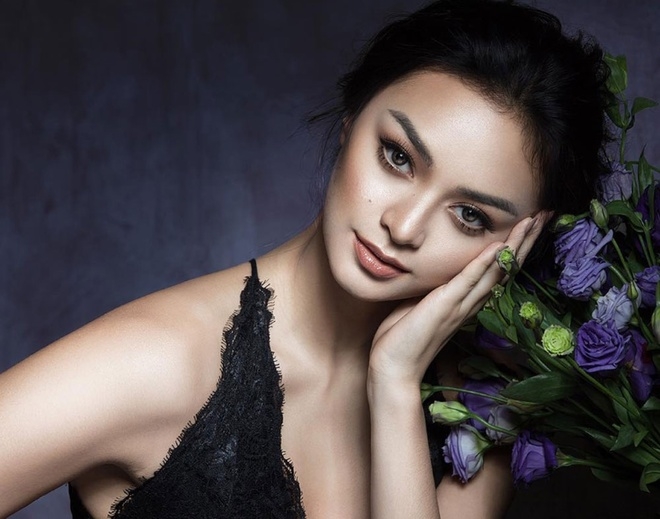 Tân Hoa hậu Quốc tế có vẻ ngoài giống Miss Universe 2015