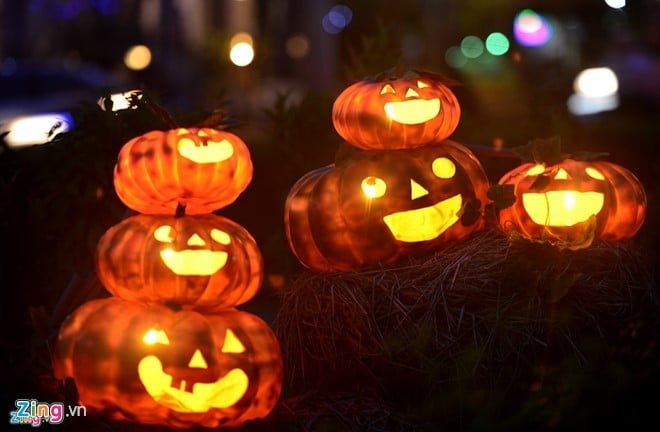 Nhung dia diem thu hut gioi tre Sai Gon dip Halloween hinh anh 2