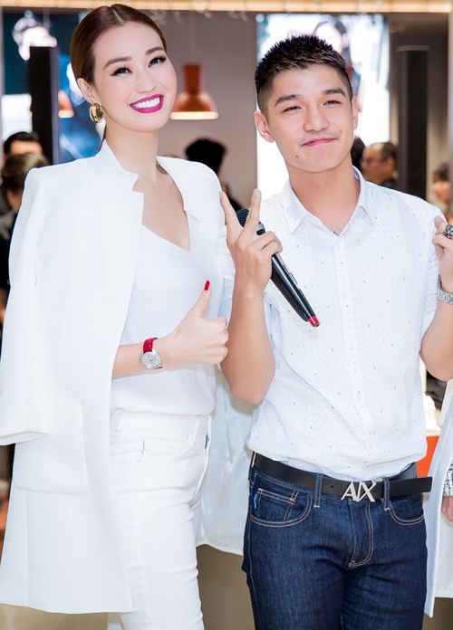 phuong-le-khanh-my-mung-em-chong-ha-tang-mo-cua-hang-5