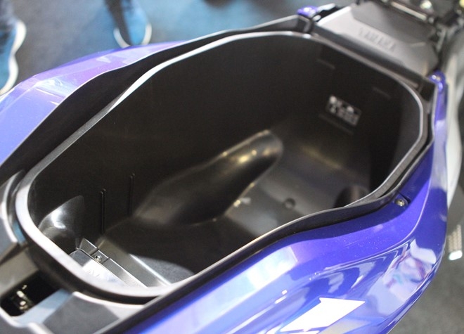 Chi tiet Yamaha NVX - xe tay ga thay the Nouvo hinh anh 11