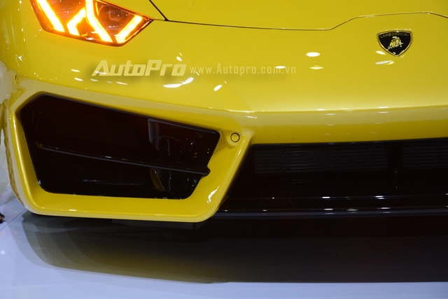 Cận cảnh Lamborghini Huracan dẫn động cầu sau thứ 2 tại Việt Nam - Ảnh 5.