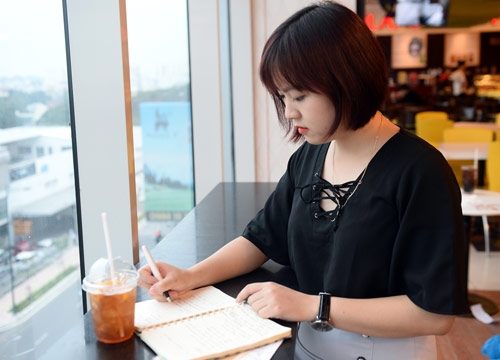 Cô gái Sài thành trở thành nữ phi công trẻ tuổi nhất VN - 10