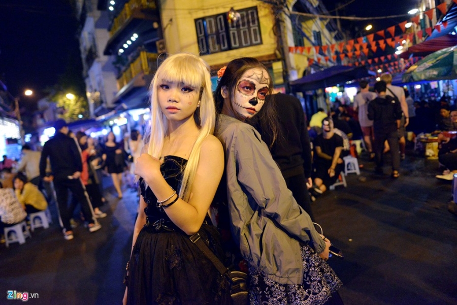 Con pho kinh di o Ha thanh dem hoi am duong gap mat hinh anh 10
