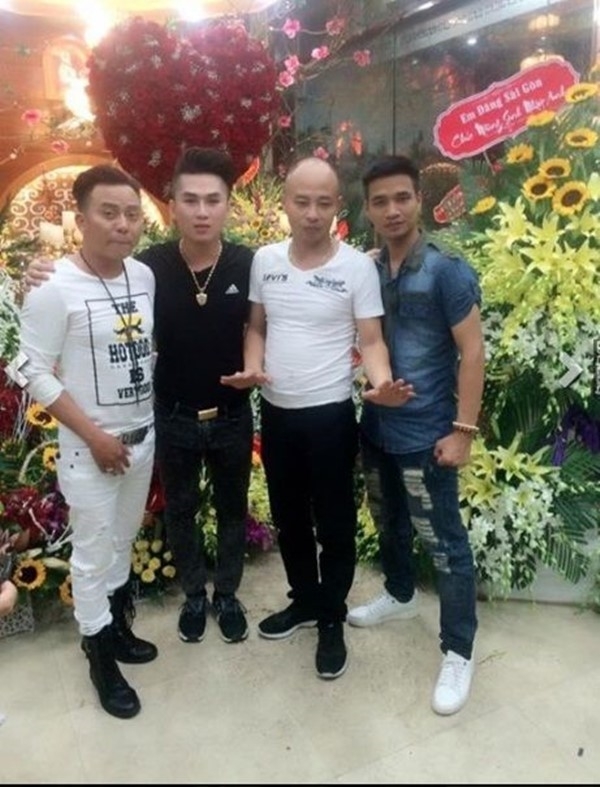 Đại gia Thái Bình tổ chức sinh nhật với hơn 50 nghệ sĩ