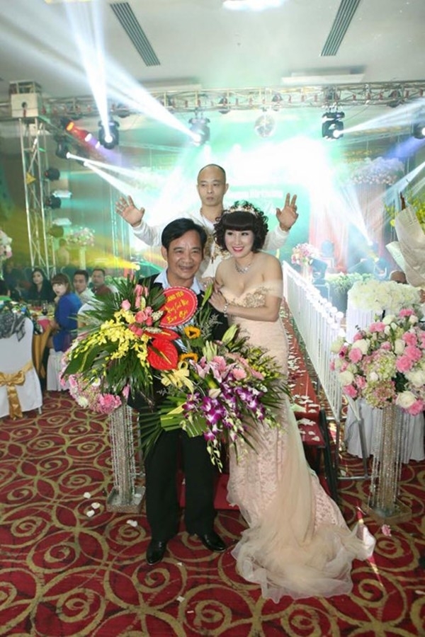 Đại gia Thái Bình tổ chức sinh nhật với hơn 50 nghệ sĩ