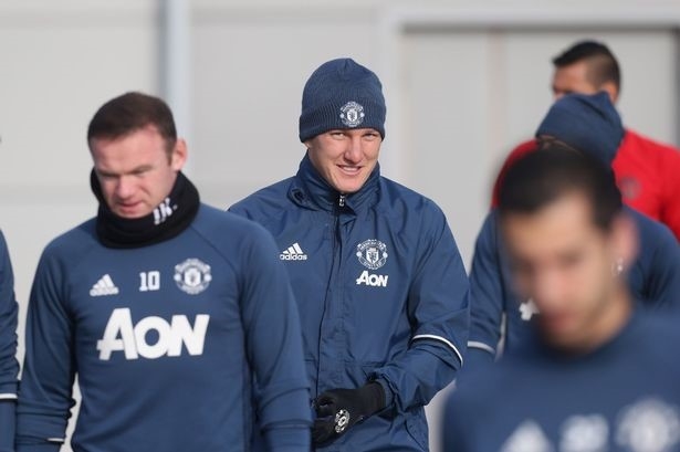Schweinsteiger ket thuc nhung thang ngay bi day ai hinh anh 6