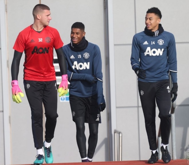 Schweinsteiger ket thuc nhung thang ngay bi day ai hinh anh 9