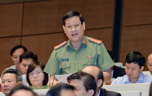 dai-bieu-quoc-hoi-can-manh-tay-duoi-viec-xu-nghiem-can-bo-nhung-nhieu