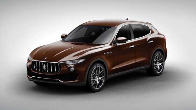  Maserati Levante trong bộ áo màu thỏi sô cô la đã xuất hiện tại Việt Nam. 