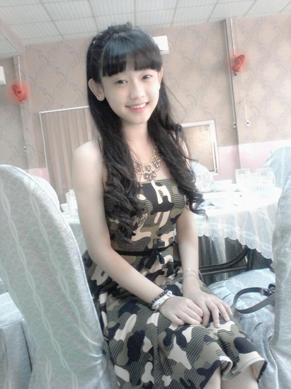 Từ nữ sinh vô danh tới cô nàng tai tiếng, gương mặt Thúy Vi cũng thay đổi theo hành trình đó luôn! - Ảnh 2.