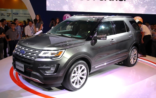 ford-explorer-gia-2-18-ty-suv-kieu-moi-cho-khach-viet