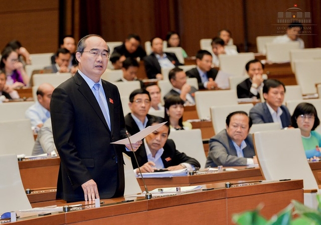 Chủ tịch Mặt trận Tổ quốc Việt Nam Nguyễn Thiện Nhân, ĐBQH tỉnh Trà Vinh (ảnh: Quochoi.vn)