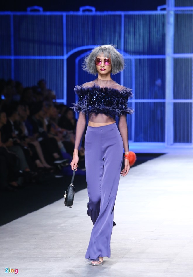 Chi Pu dat cun cung lam nguoi mau catwalk hinh anh 13