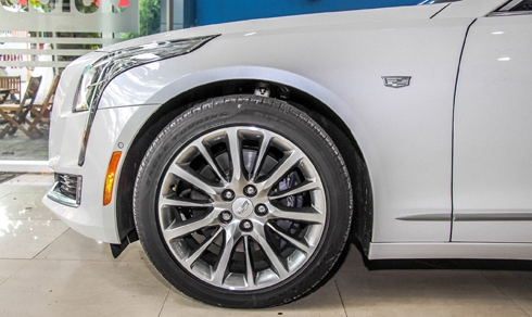 hang-doc-cadillac-ct6-premium-luxury-gia-hon-5-ty-dong-page-2-3