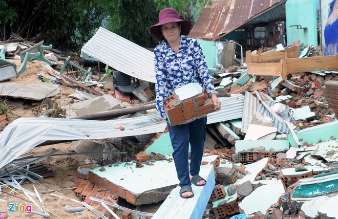 Canh do nat vung ron lu Phu Yen hinh anh 3