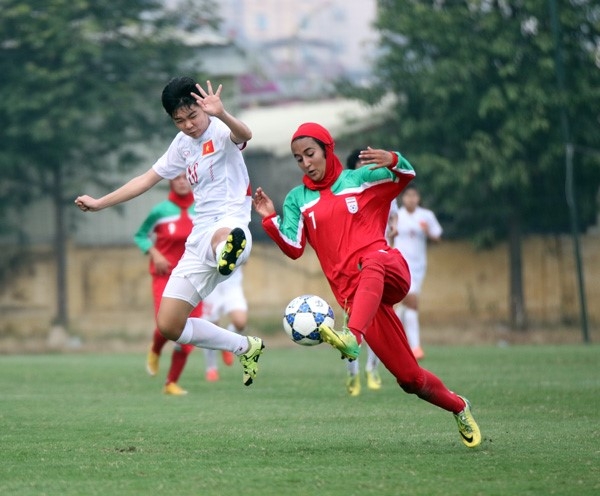Thang Iran 2-0, U19 nu Viet Nam gianh ve du VCK chau A hinh anh 1