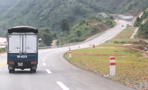 740-ty-dong-mo-rong-25km-cao-toc-noi-bai-lao-cai