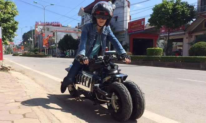 Xe la co kieu dang Dodge Tomahawk dau tien o Viet Nam hinh anh 6