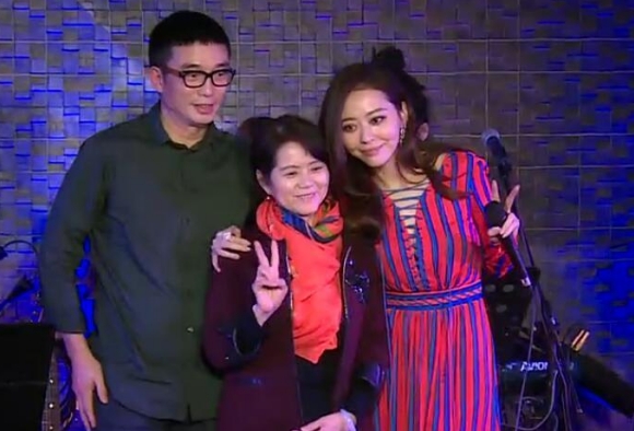 diva-trung-quoc-cuoi-o-italy-me-de-khong-duoc-moi-du-1