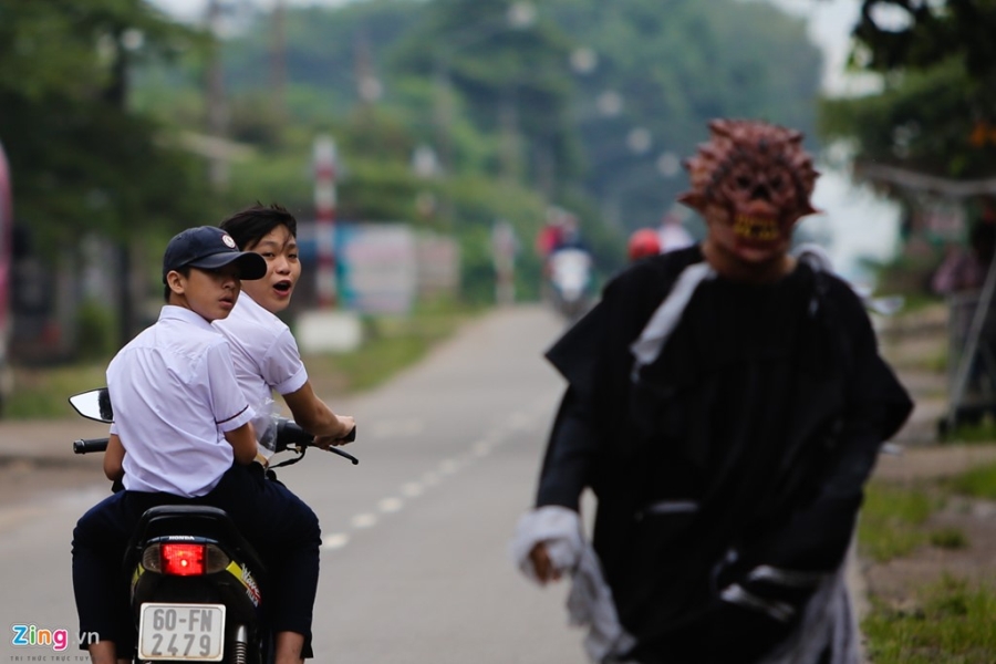 Lo che mo hinh quai vat kinh di cua gioi tre Sai Gon hinh anh 12